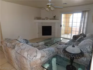 Photo #1: 2484246 Listing