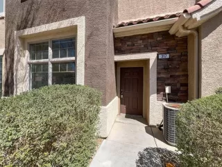 Photo #1: 2484274 Listing 