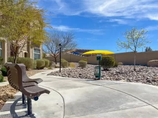 Photo #2: 2484274 Listing 