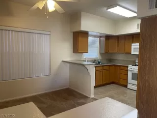 Photo #4: 2484284 Listing 