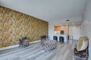 Photo #1: 2484306 Listing 