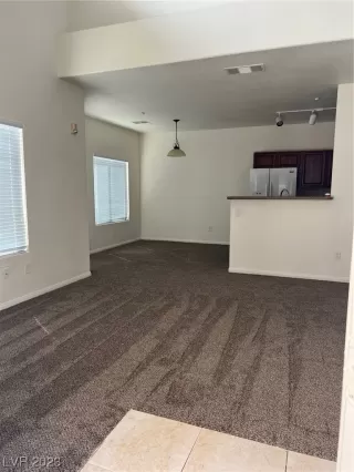 Photo #4: 2484392 Listing 