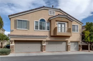 Photo #1: 2484405 Listing