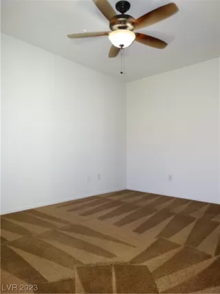 Photo #5: 2484420 Listing 