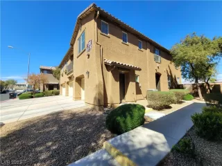 Photo #1: 2484435 Listing 