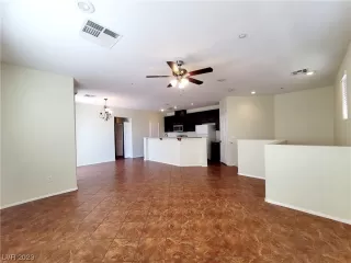 Photo #3: 2484435 Listing 