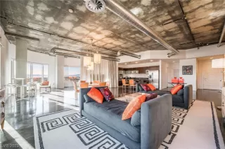 Photo #4: 2484529 Listing 