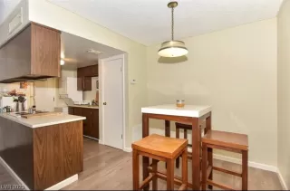 Photo #4: 2484563 Listing 