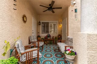 Photo #3: 2484568 Listing