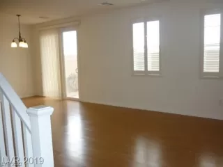 Photo #3: 2484608 Listing 