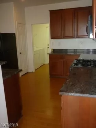 Photo #6: 2484608 Listing 