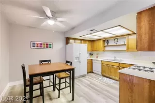 Photo #6: 2484613 Listing 