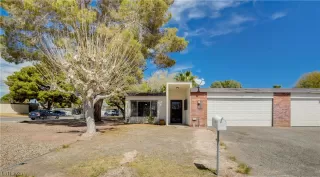 Photo #2: 2484619 Listing 