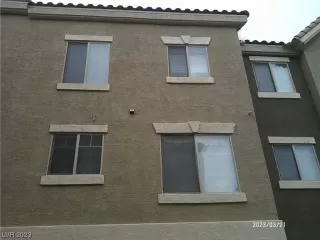 Photo #1: 2484663 Listing 