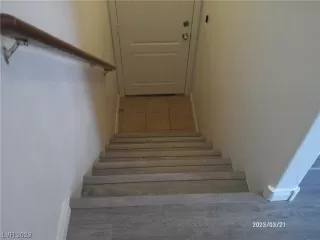 Photo #2: 2484663 Listing 