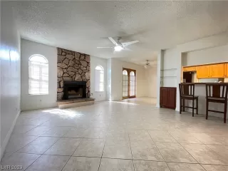 Photo #1: 2484727 Listing 