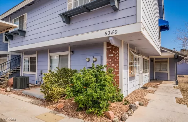 MLS: 2484730 Condo For Sale