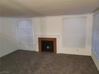 Photo #2: 2484752 Listing 