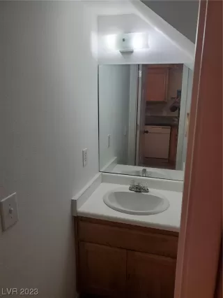 Photo #6: 2484752 Listing 