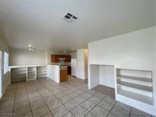 Photo #1: 2484792 Listing 