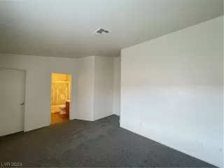 Photo #6: 2484792 Listing 