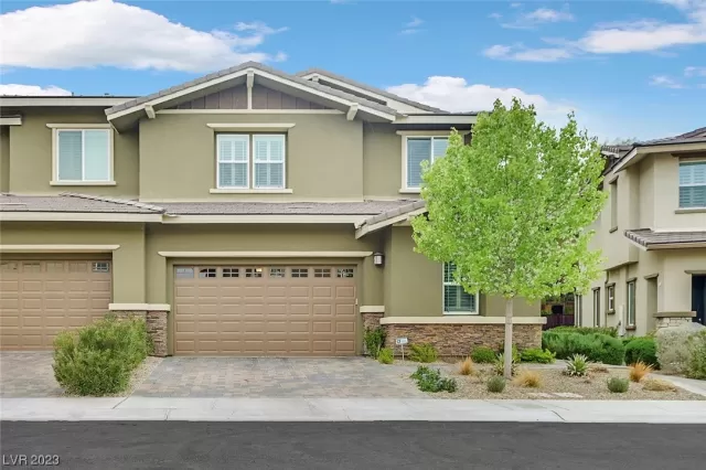 MLS: 2484824 Condo For Sale