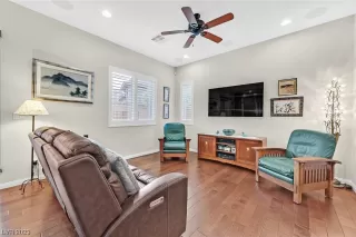 Photo #3: 2484824 Listing 