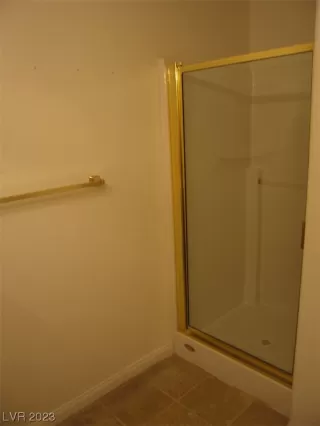 Photo #6: 2484876 Listing 