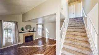 Photo #4: 2484905 Listing 