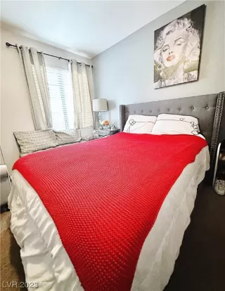 Photo #1: 2484928 Listing 