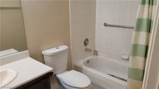 Photo #6: 2484934 Listing