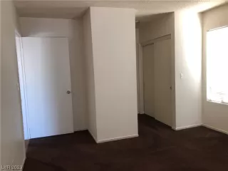 Photo #5: 2484957 Listing 