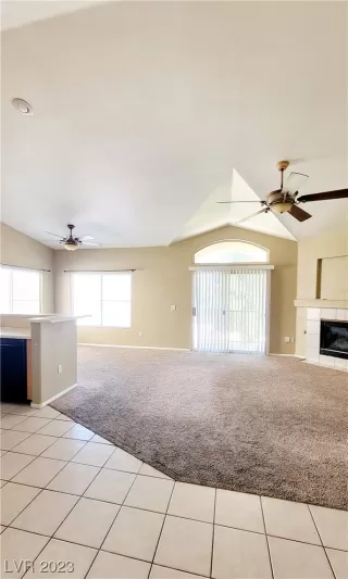 Photo #5: 2484991 Listing 