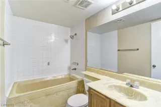 Photo #6: 2484994 Listing 