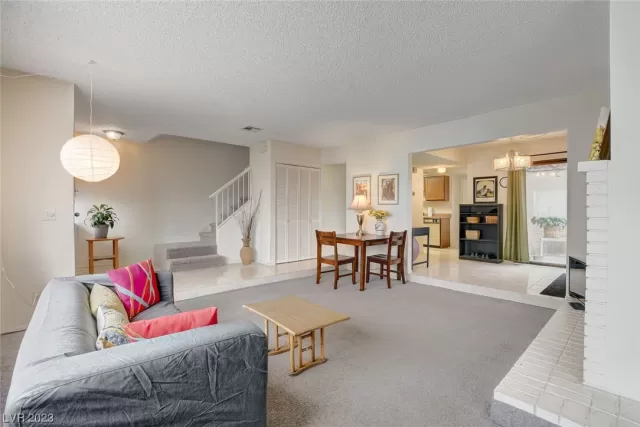 MLS: 2485011 Condo For Sale