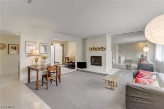 Photo #1: 2485011 Listing 