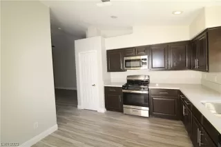 Photo #4: 2485059 Listing 