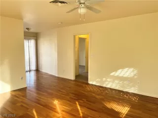 Photo #4: 2485084 Listing 