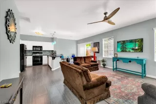 Photo #3: 2485170 Listing 