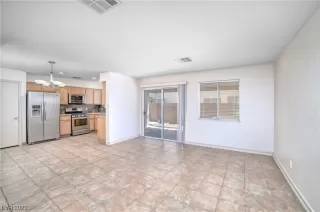 Photo #1: 2485174 Listing 