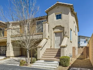 Photo #1: 2485240 Listing 