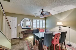 Photo #3: 2485278 Listing 