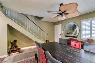 Photo #4: 2485278 Listing 