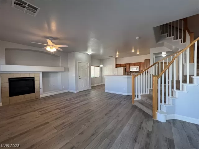 MLS: 2485295 Condo For Sale