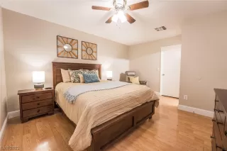 Photo #6: 2485334 Listing 