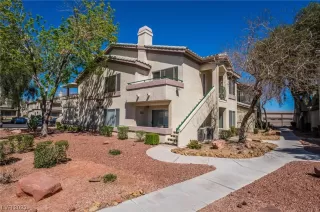 Photo #1: 2485345 Listing