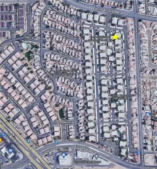 Photo #4: 2485345 Listing