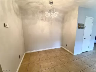 Photo #5: 2485373 Listing 