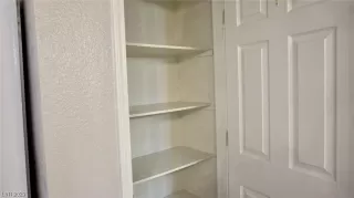 Photo #6: 2485373 Listing 