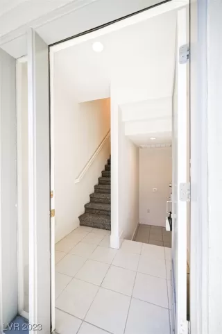 Photo #4: 2485385 Listing 